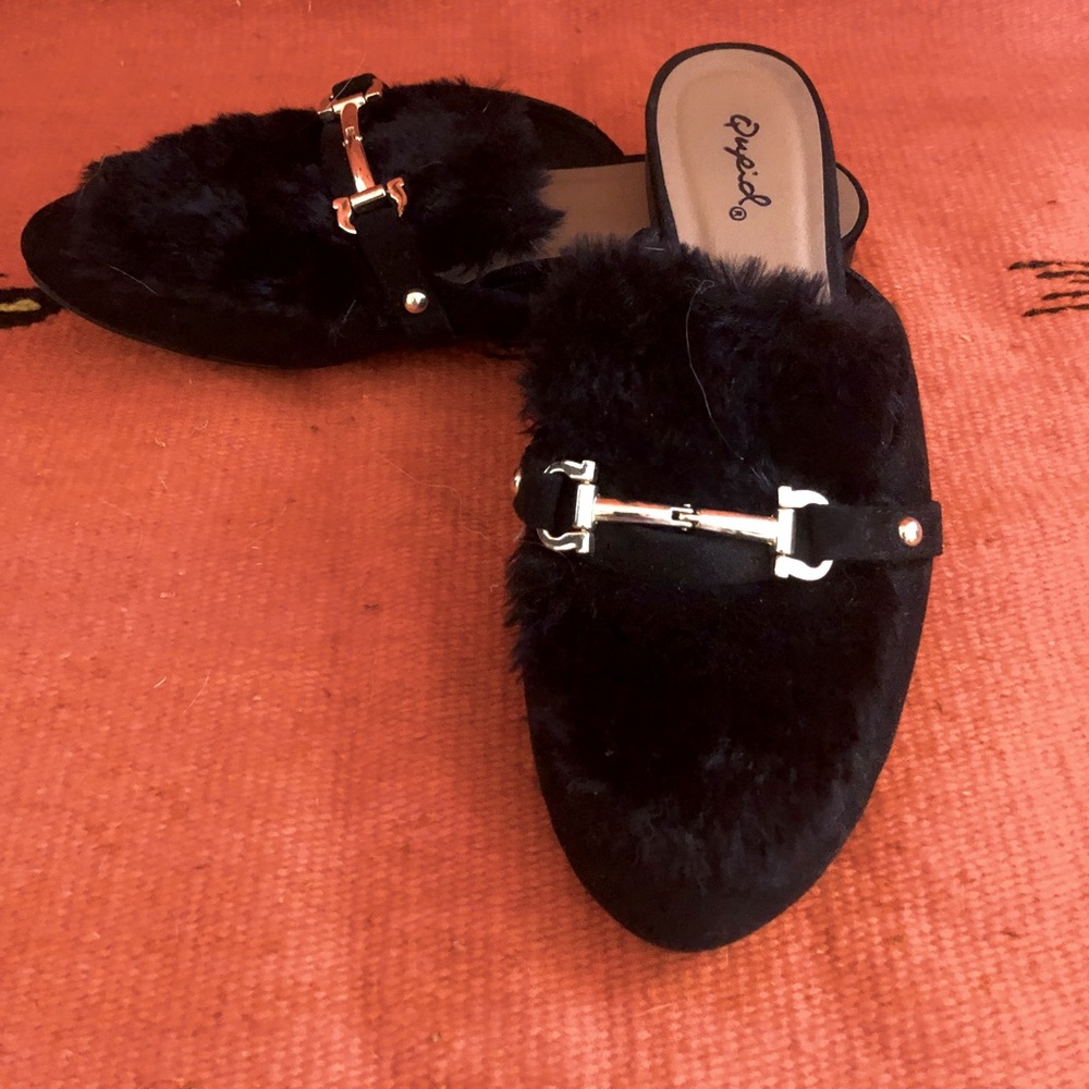 Qupid flats